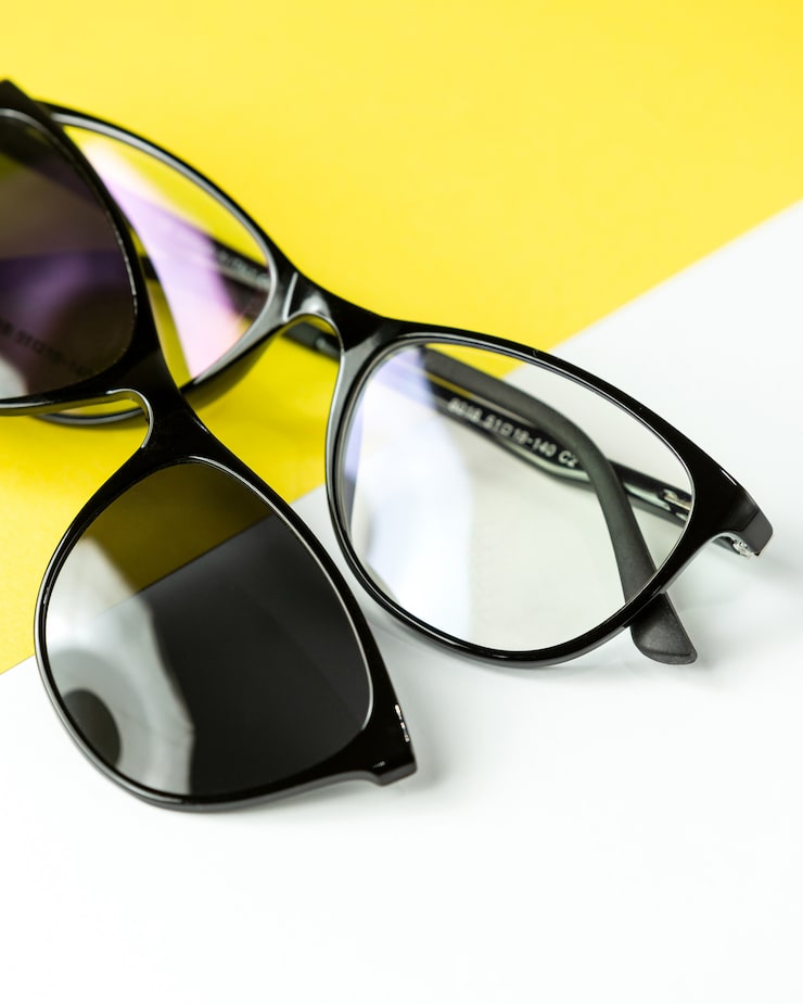 front-view-modern-dark-sunglasses-pair-white-yellow_140725-18266