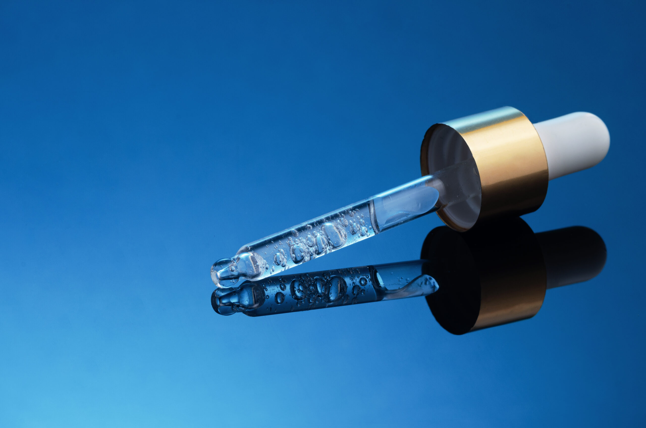 Why Copper Peptide (GHK-Cu) Serums Are Expensive and How to Spot High-Concentration Formulas